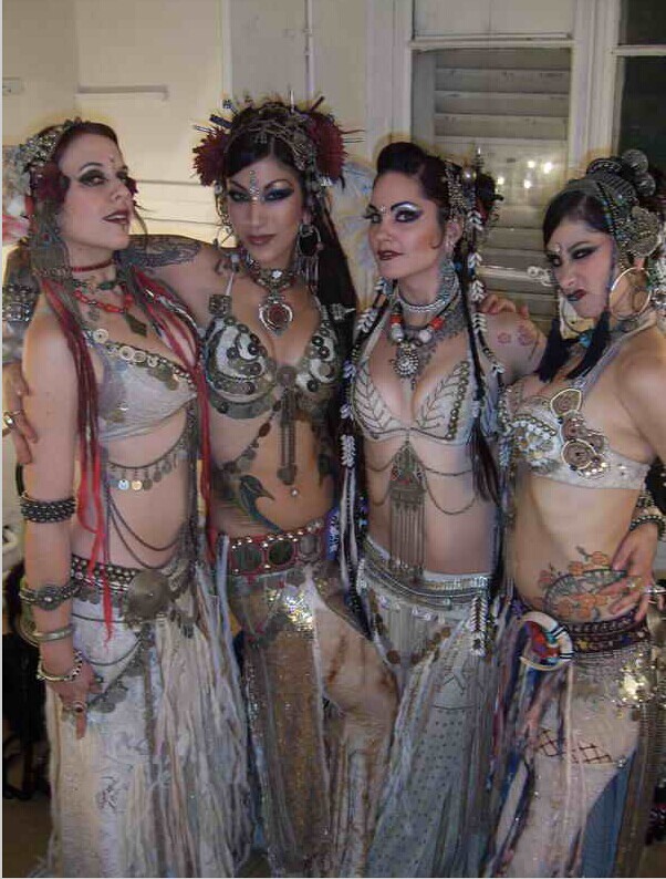 性感美女肚皮舞者纹图案