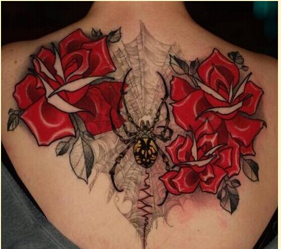 时尚女性背部漂亮玫瑰花蜘蛛纹身图案图片