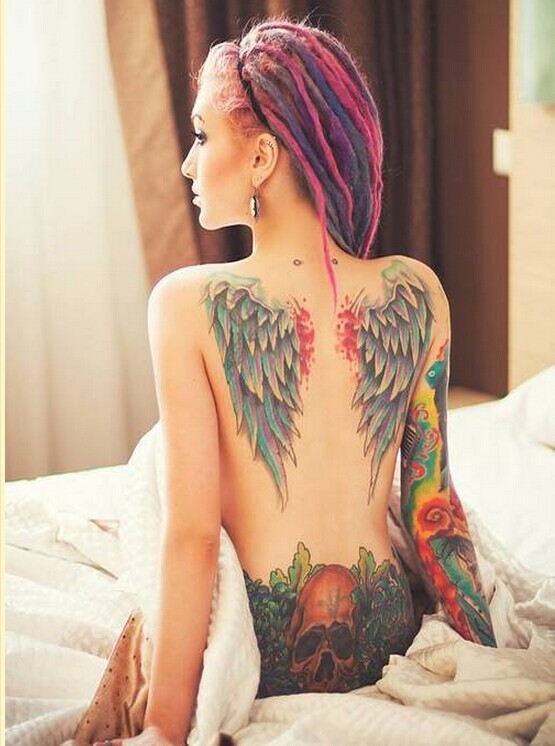 性感女性后背花臂翅膀纹身图片推荐