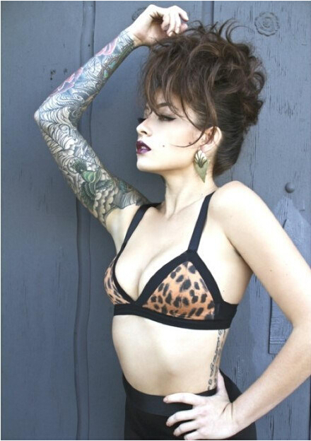 性感时尚比基尼美女魅力纹身图片图片