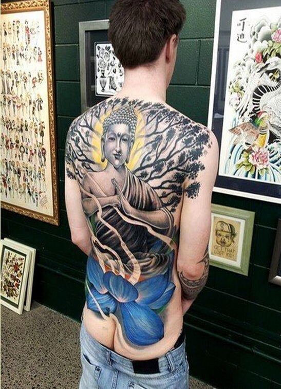 个性时尚男性满背佛莲花纹身图案图片