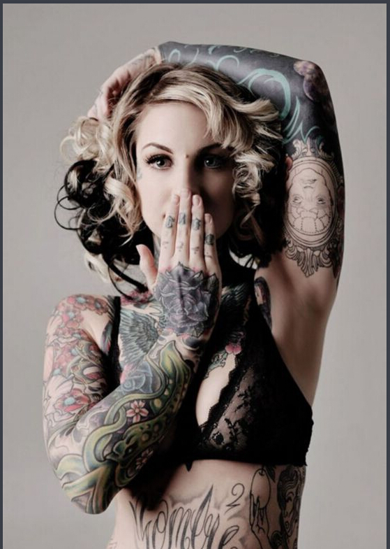 比基尼性感美女令人痴迷的纹身图片图片