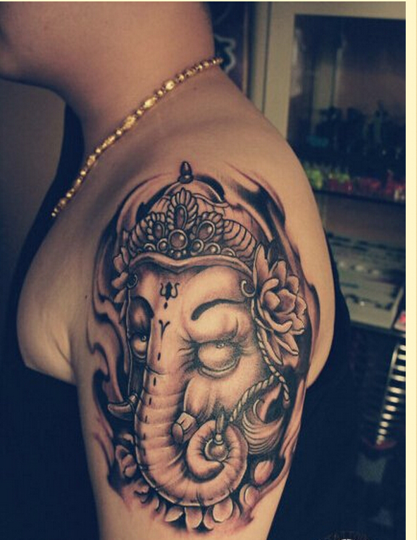 时尚个性手臂个性象神纹身图案图片