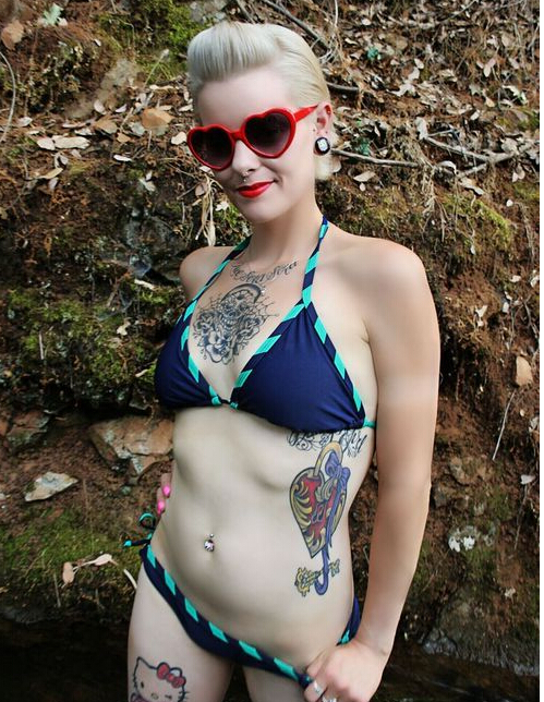 比基尼性感魅力国外美女个性纹身图片图片