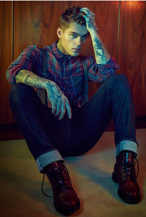 有被震撼到嘛帅气的脸庞超级个性纹身