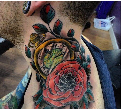 时尚个性男性脖子好看的怀表玫瑰纹身图片