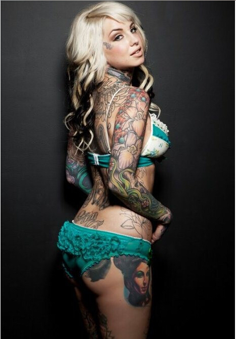 性感比基尼美眉时尚诱惑身上多处个性图片