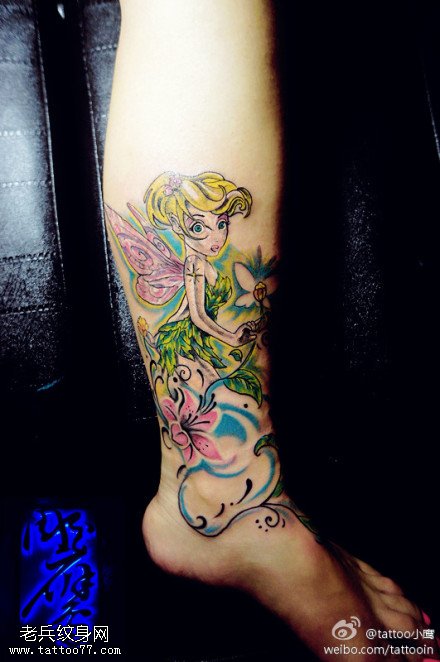 腿部彩色精灵纹身图片