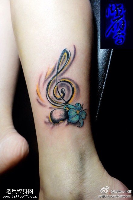腿部音符纹身图案