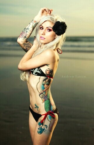 美女纹身 白皙皮肉上的蛊惑