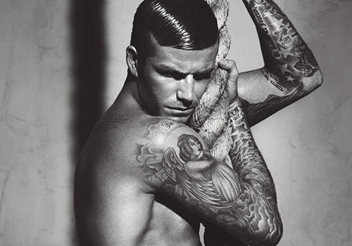 欧美帅哥的花臂纹身