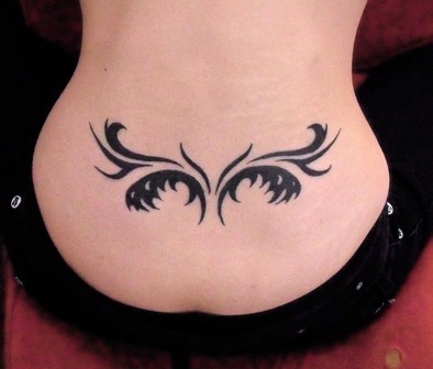 时尚潮流的图腾纹身