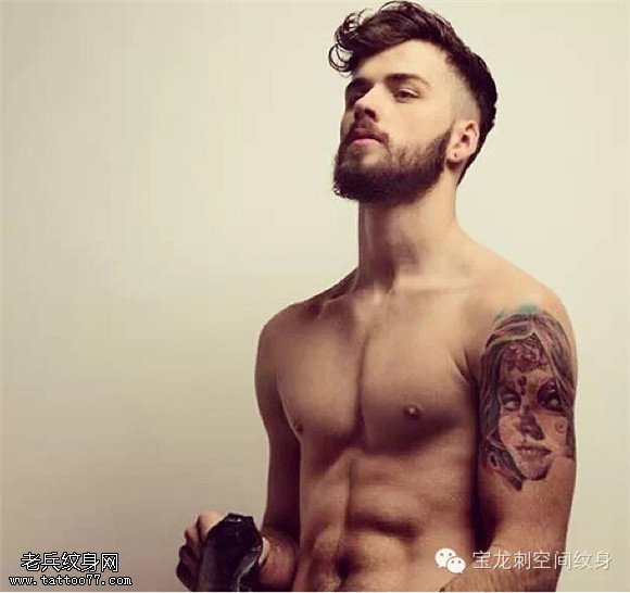 老男人纹身更有味道