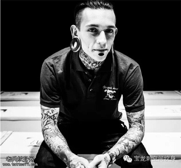 老男人纹身更有味道