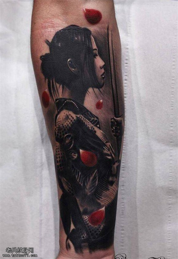 纹身秀图吧推荐一款人物艺妓纹身图案