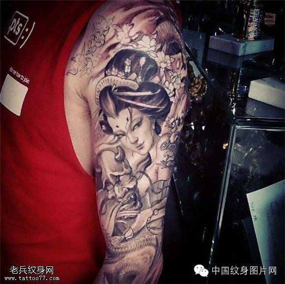 纹身秀图吧推荐一款人物艺妓纹身图案