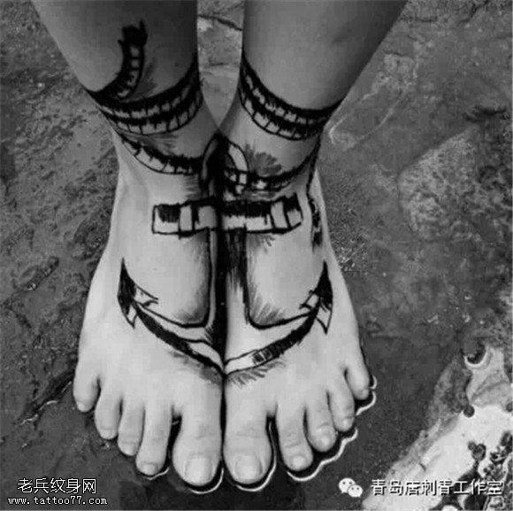 脚背上纹身！如精灵起舞般美丽！