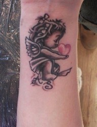 每个人都可以有一个自己特别的纹身