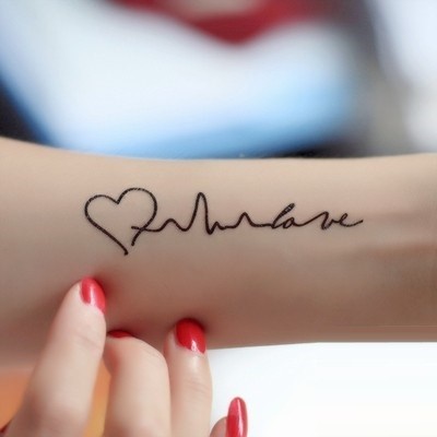 手臂漂亮唯美简单的心电图纹身