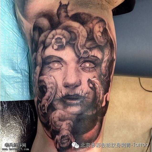 报复女神 — “美杜莎”纹身图案