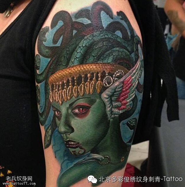 报复女神 — “美杜莎”纹身图案