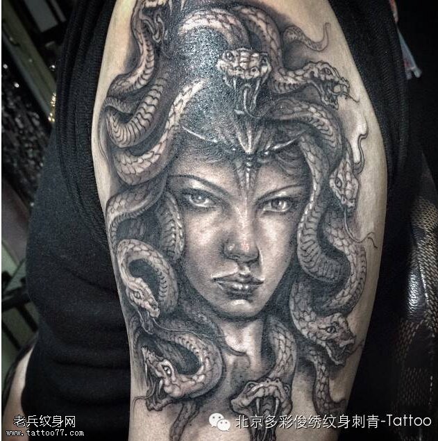 报复女神 — “美杜莎”纹身图案