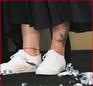 带你了解周笔畅身上有几处纹身