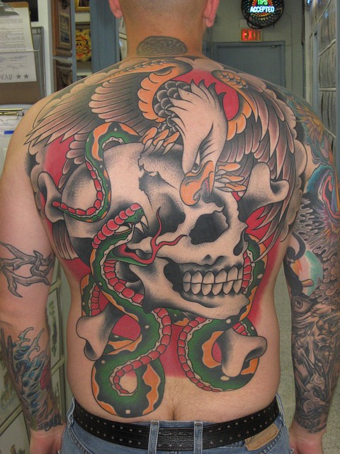 传统的满背纹身图案