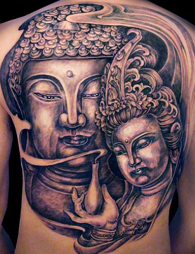 让人喜爱的满背佛纹身