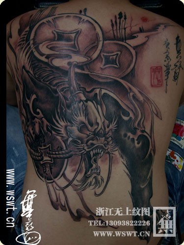 霸气满背纹身-含水墨风