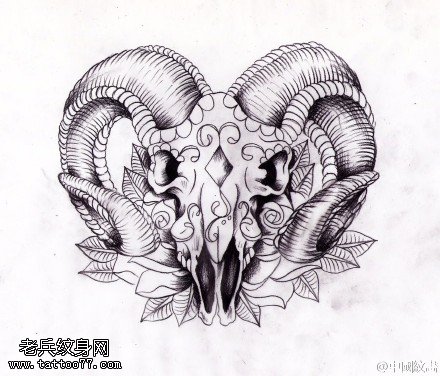 黑灰素描羚羊纹身手稿图案