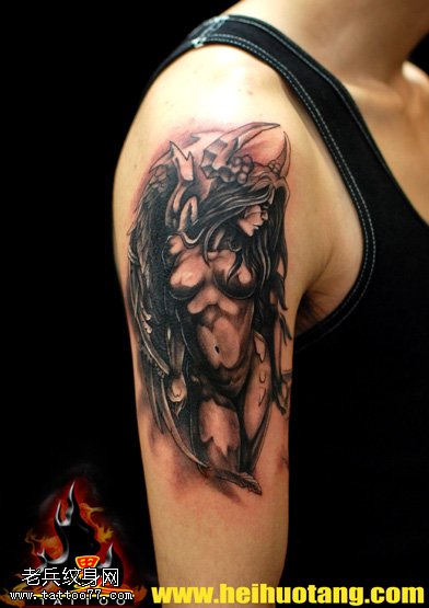 美丽强壮恶魔纹身图案