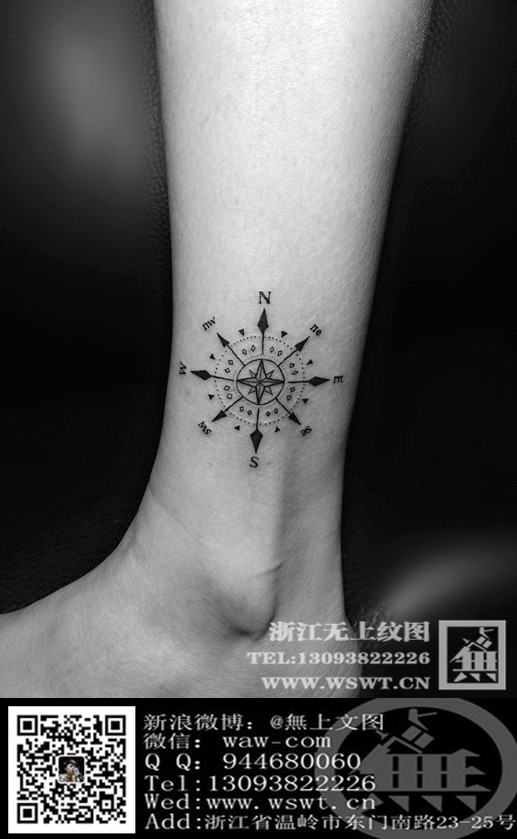 脚部小清新指南针纹身