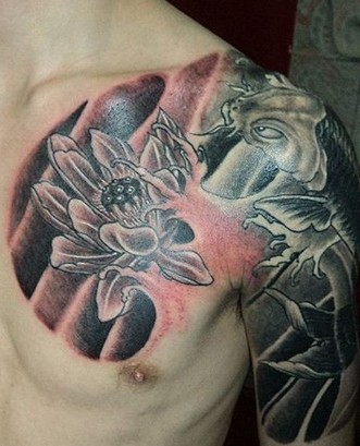 漂亮的莲花鲤鱼半甲纹身