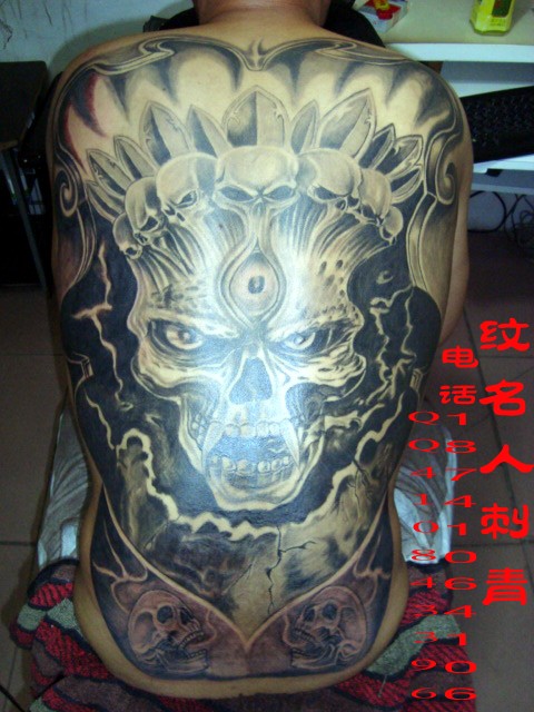 满背经典的纹身集合