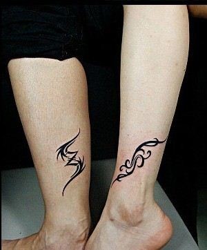脚踝简单时尚的情侣图腾刺青