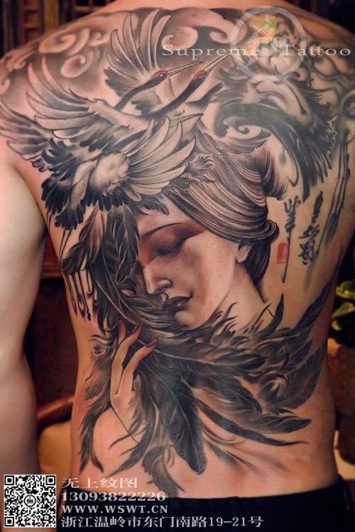 满背美女仙鹤钟馗纹身