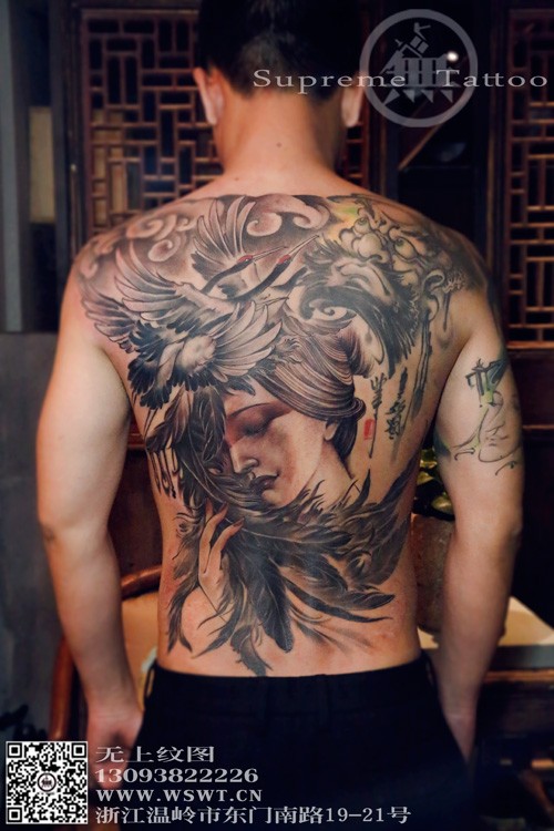 满背美女仙鹤钟馗纹身