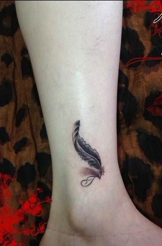 一根小小的羽毛代表一个小小的愿望