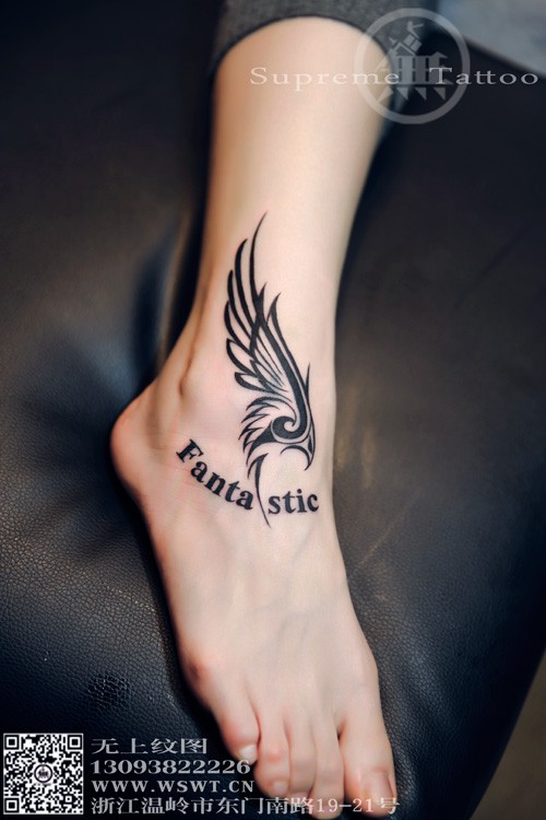 女生脚踝翅膀纹身