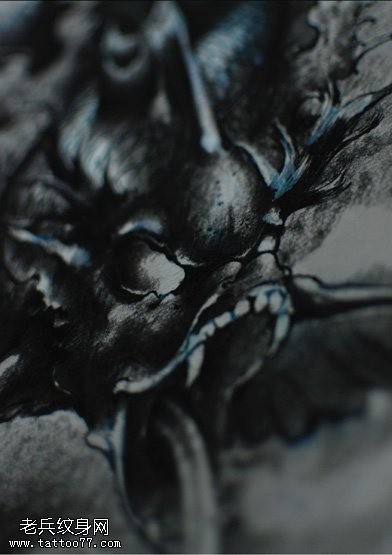 水墨手绘魔鬼纹身图案