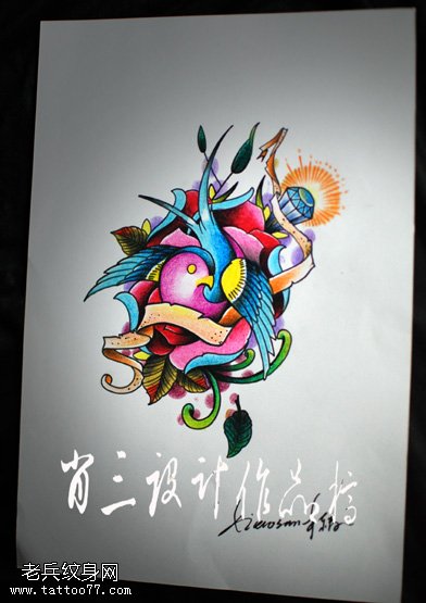 花朵锦簇小鸟纹身图案