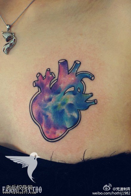 星空星空心脏纹身图案