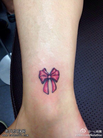 脚踝小清新蝴蝶结纹身
