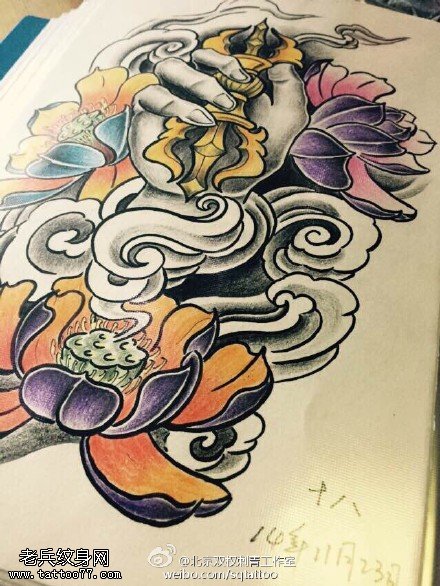 彩色莲花金刚杵纹身手稿图案