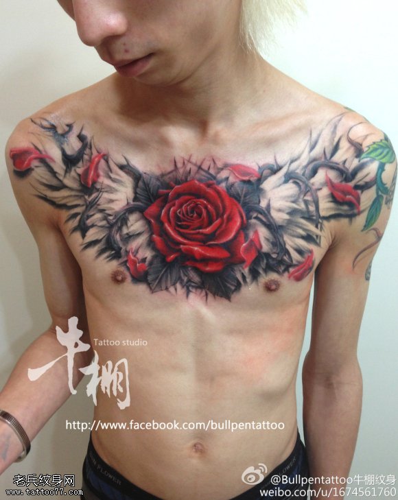 胸口一款漂亮的玫瑰花纹身图案