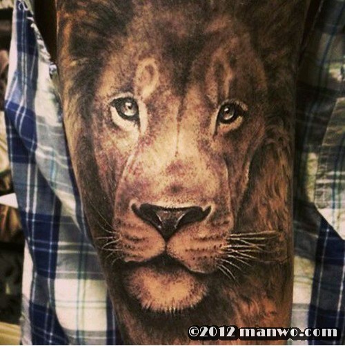 个性狮子纹身图案