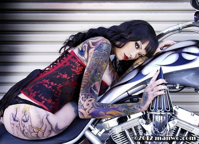 美女性感纹身图片