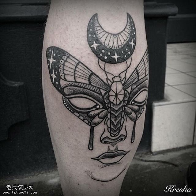 小腿的蝴蝶面具纹身图案