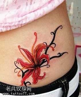 腰部牡丹纹身图案